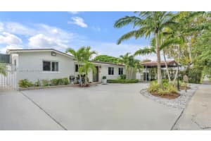 2900 Sw 92nd Ave 2900, Miami