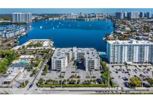 2821 N Miami Beach Blvd 2k, North Miami Beach