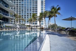 6801 Collins Ave Lph05, Miami Beach