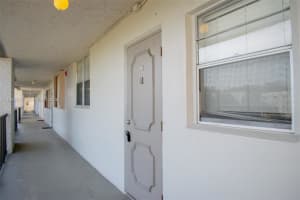 9230 Lagoon Pl 411, Davie