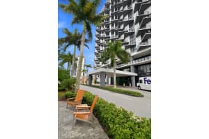5300 Paseo Boulevard 1803, Doral