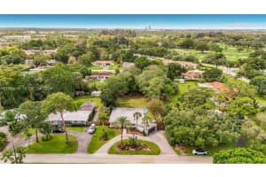 4330 Sw 7th St, Plantation