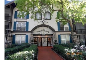 3740 Inverrary Dr 1t, Lauderhill