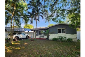 6721 Garfield St, Hollywood 6721 Garfield St, Hollywood