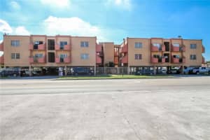 3675 W 11th Ave 320, Hialeah