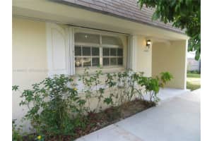 17247 Sw 112th Pl 21044, Miami
