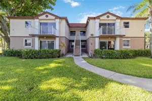 1250 Sw 113th Ter 203, Pembroke Pines
