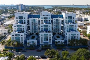 7600 Collins Ave 412, Miami Beach