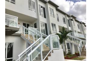 6415 Nw 102nd Path 204, Miami 6415 Nw 102nd Path 204, Miami