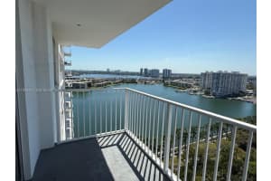 2851 Ne 183 2010 E, Aventura