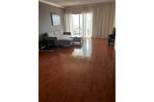 400 Kings Point Dr 604, Sunny Isles Beach