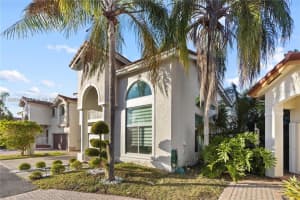 11243 Nw 58th Ter 1, Doral