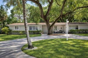 1762 Ne 145th St 1760, Miami 1762 Ne 145th St 1760, Miami