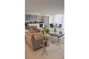 701 Three Islands Blvd 510, Hallandale Beach