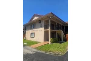 11275 Sw 88th St 203k, Miami