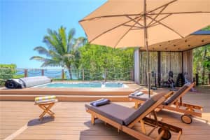 11450 N Bayshore Dr, North Miami