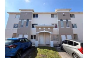 12005 Sw 14th St 403-d, Miami