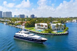 503 Palm Dr, Hallandale Beach