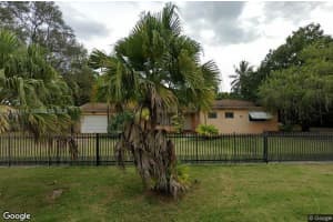 7025 Sw 71st Ct, Miami