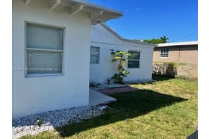 644 Sw 1st Ct 644, Hallandale Beach