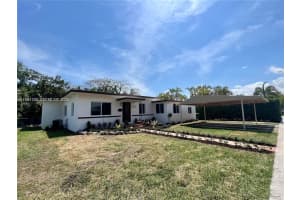 5970 Sw 46th St 5970, Miami
