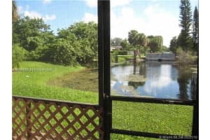 719 Gardens Dr 106, Pompano Beach