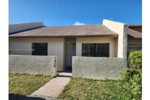 1459 Yellowthroat St, Homestead 1459 Yellowthroat St, Homestead