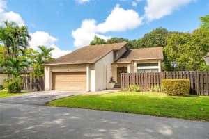 13560 Sw 108th St Cir N, Miami