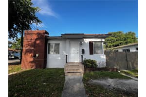 550 Sw 16th Ave 550, Miami