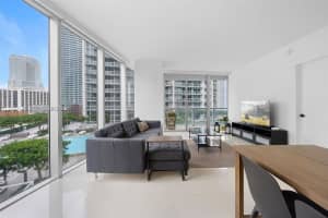 495 Brickell Ave 1610, Miami