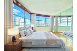 905 Brickell Bay Dr 531, Miami