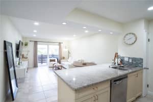 7483 Sw 82nd St A308, Miami