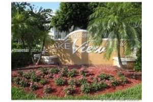 2861 N Oakland Forest Dr 301, Oakland Park