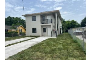 1978 Nw 48th St 1976, Miami 1978 Nw 48th St 1976, Miami