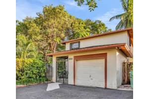 14708 Sw 108th Ter 14708, Miami