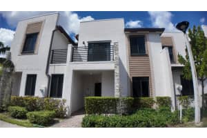 20714 Ne 5th Ct, Miami