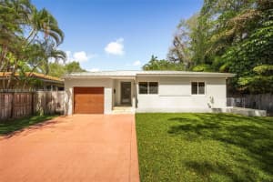 2431 Overbrook St, Miami