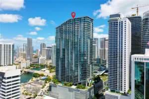 88 Sw 7th St 904, Miami