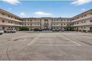 4299 Nw 16th St 310, Lauderhill