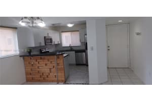 14905 Sw 80th St 112, Miami