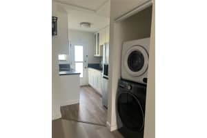 225 Se 16th Ave 3, Fort Lauderdale