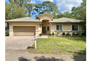 1445 Sw 11th Pl, Fort Lauderdale