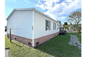 220 Ne 12th Ave #182, Homestead