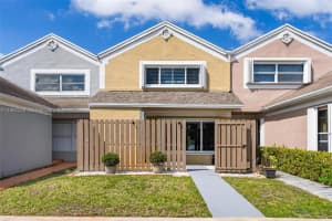1350 Nw 123rd Ave, Pembroke Pines