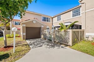 10997 Long Boat Dr, Cooper City