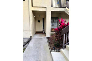 1969 Sw 15th St 93, Deerfield Beach
