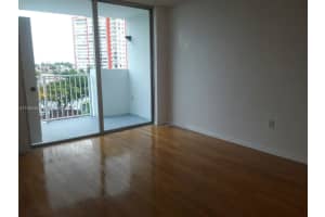 1200 Ne Miami Gardens Dr 504w, Miami