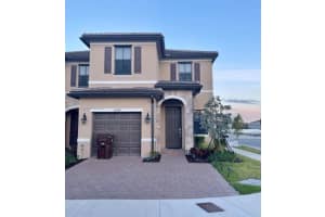 11064 W 33 Way 11064, Hialeah Gardens