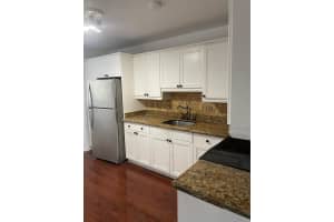 222 Sw 1st St H-5, Pompano Beach