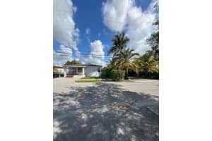 2845 Sw 21st Ter, Miami